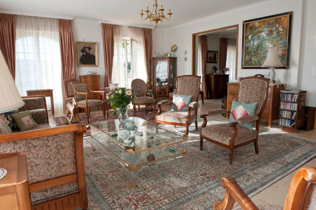 Le Lierre B&B Genolier ภายนอก รูปภาพ